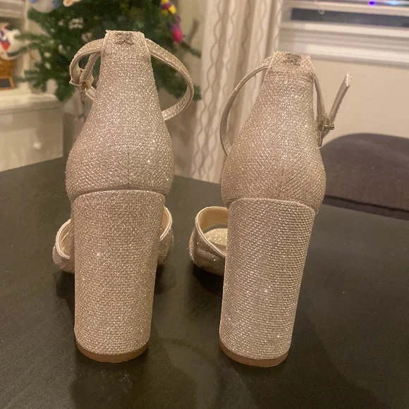 Sam Edelman sparkly block heel!  Worn once. Size 9 - Picture 3 of 5
